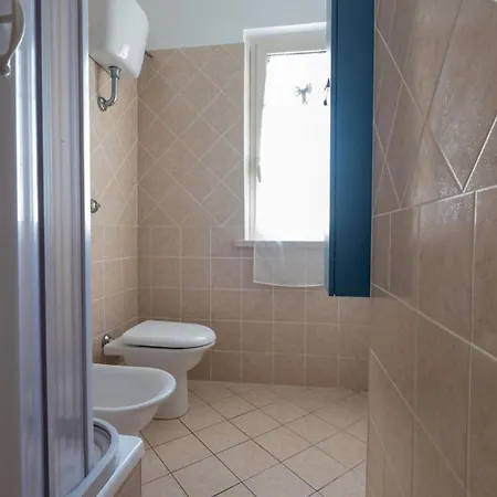 Ginevra 1 - Apartment *